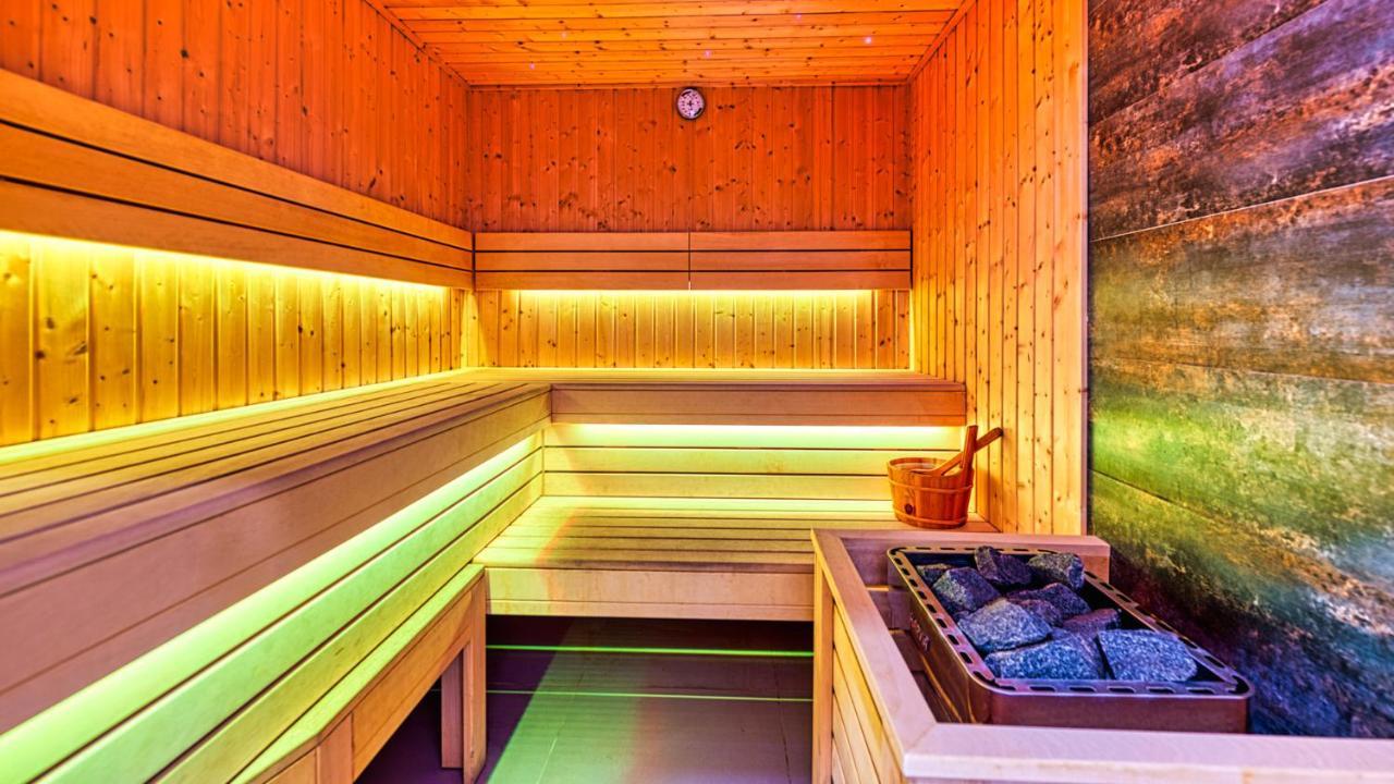 A5 Z Basenem, Sauna, Jacuzzi, Silownia - 5d Apartment Szklarska Poreba